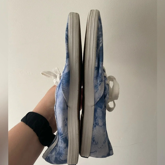 Keds Blue and White Tie Dye Canvas Shoes - Picture 5 of 8